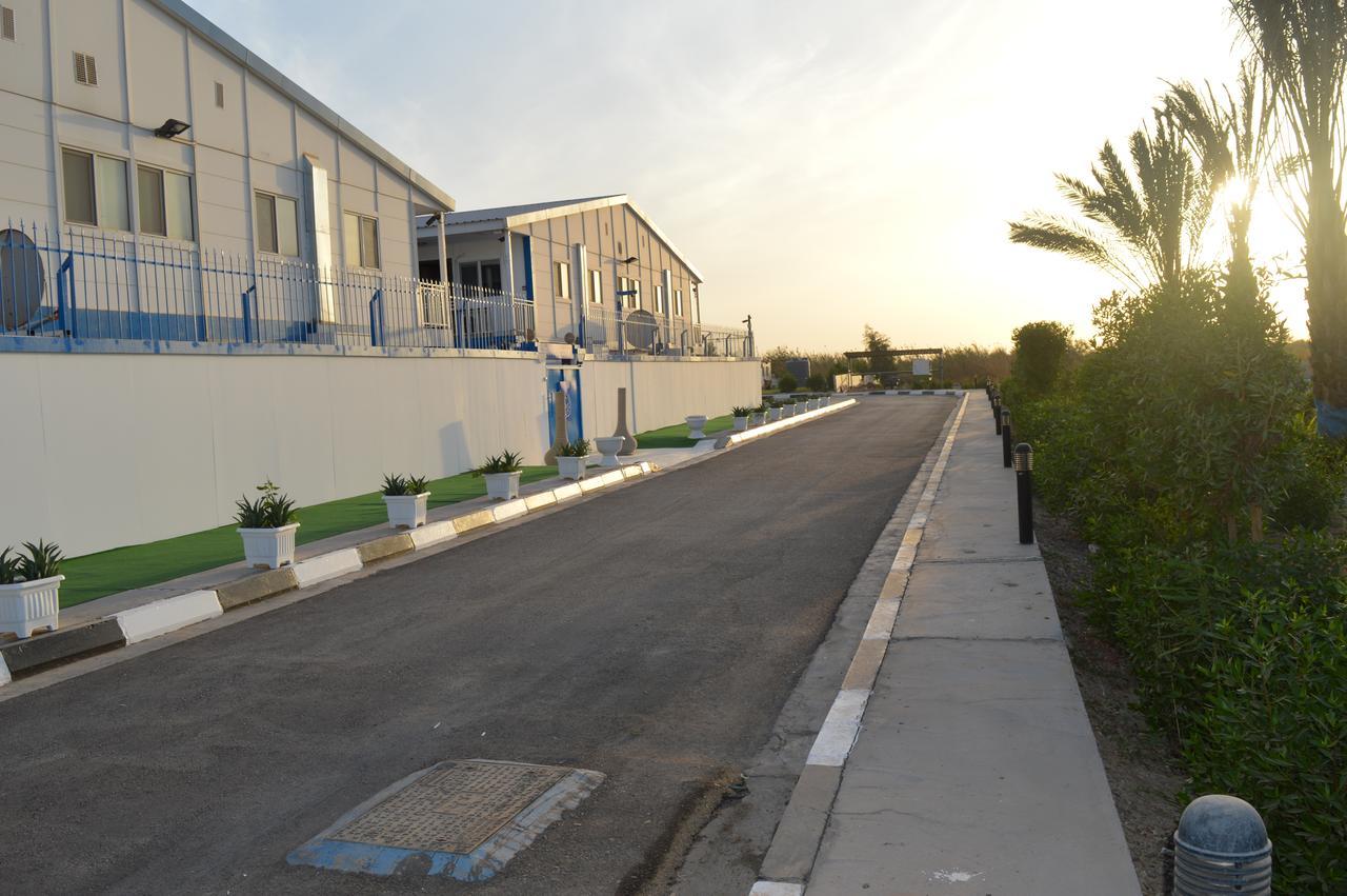 Al-Burhan Hotel Bagdad Buitenkant foto